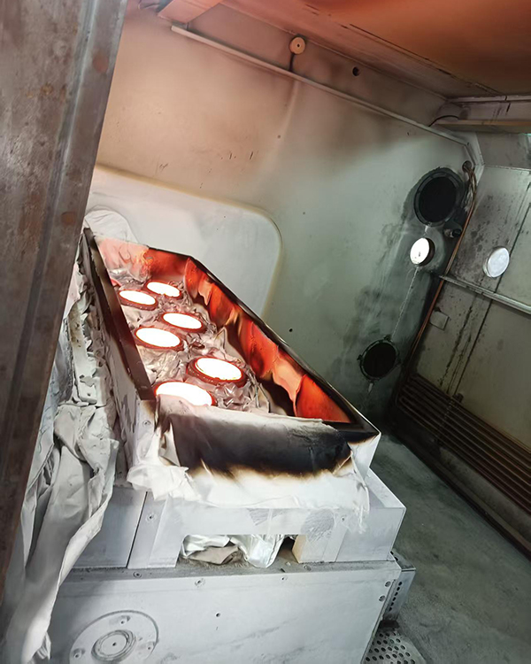 中频感应真空镀膜机